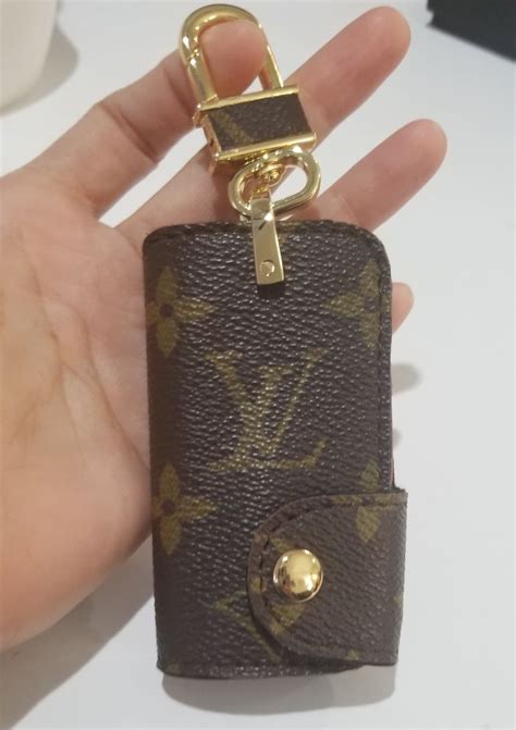 louis vuitton key fob case.